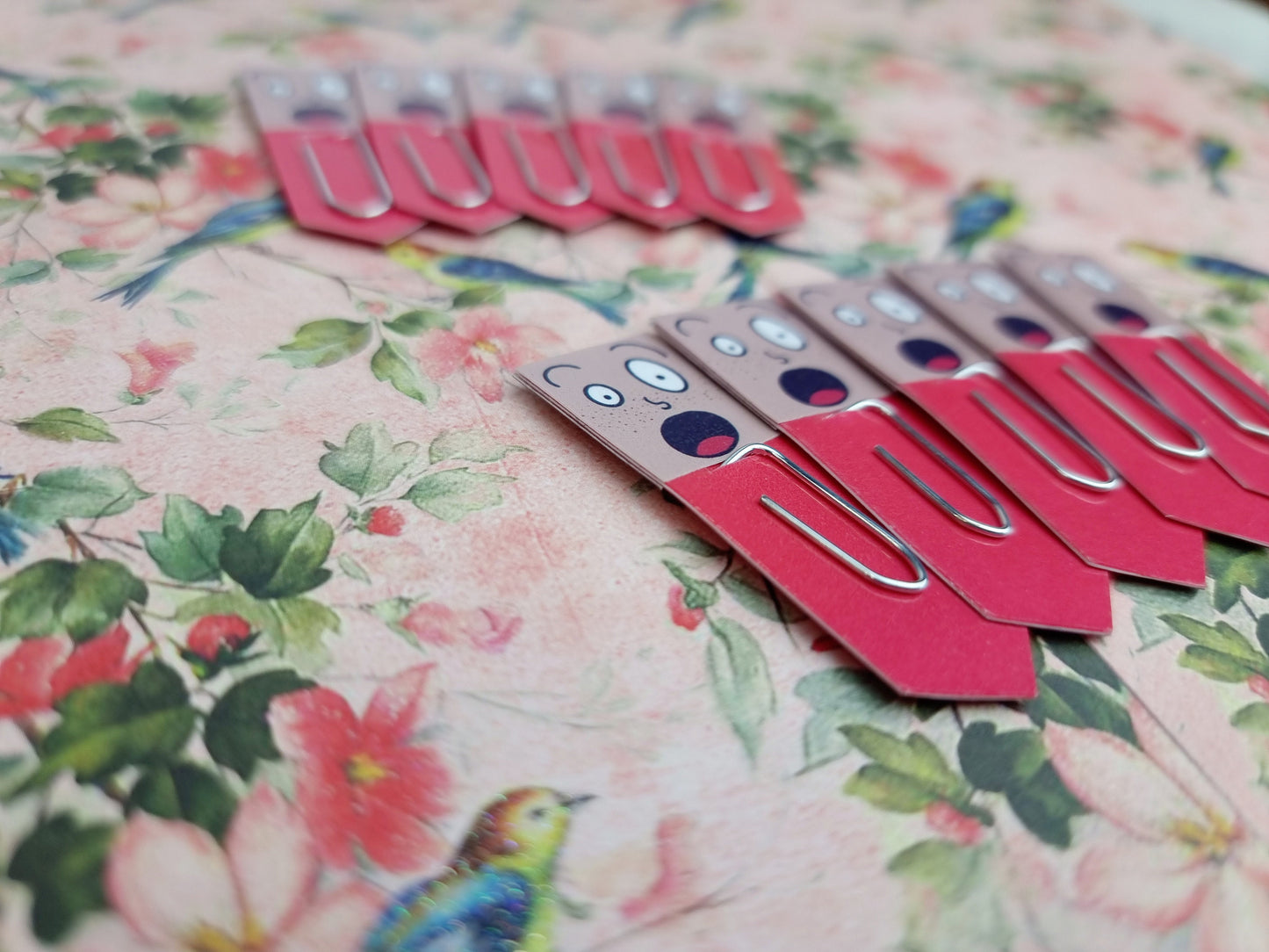 Shocked Expression Paperclip Page Markers | Reading Accessory