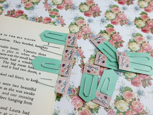 Irritated Chibi Expression Paperclip Page Flag Stationery Set