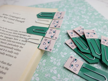 Annoyed Chibi Expression Bookmarks & Reusable Page Flag