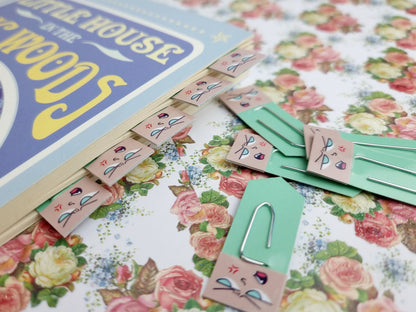 Irritated Chibi Expression Paperclip Page Flag Stationery Set