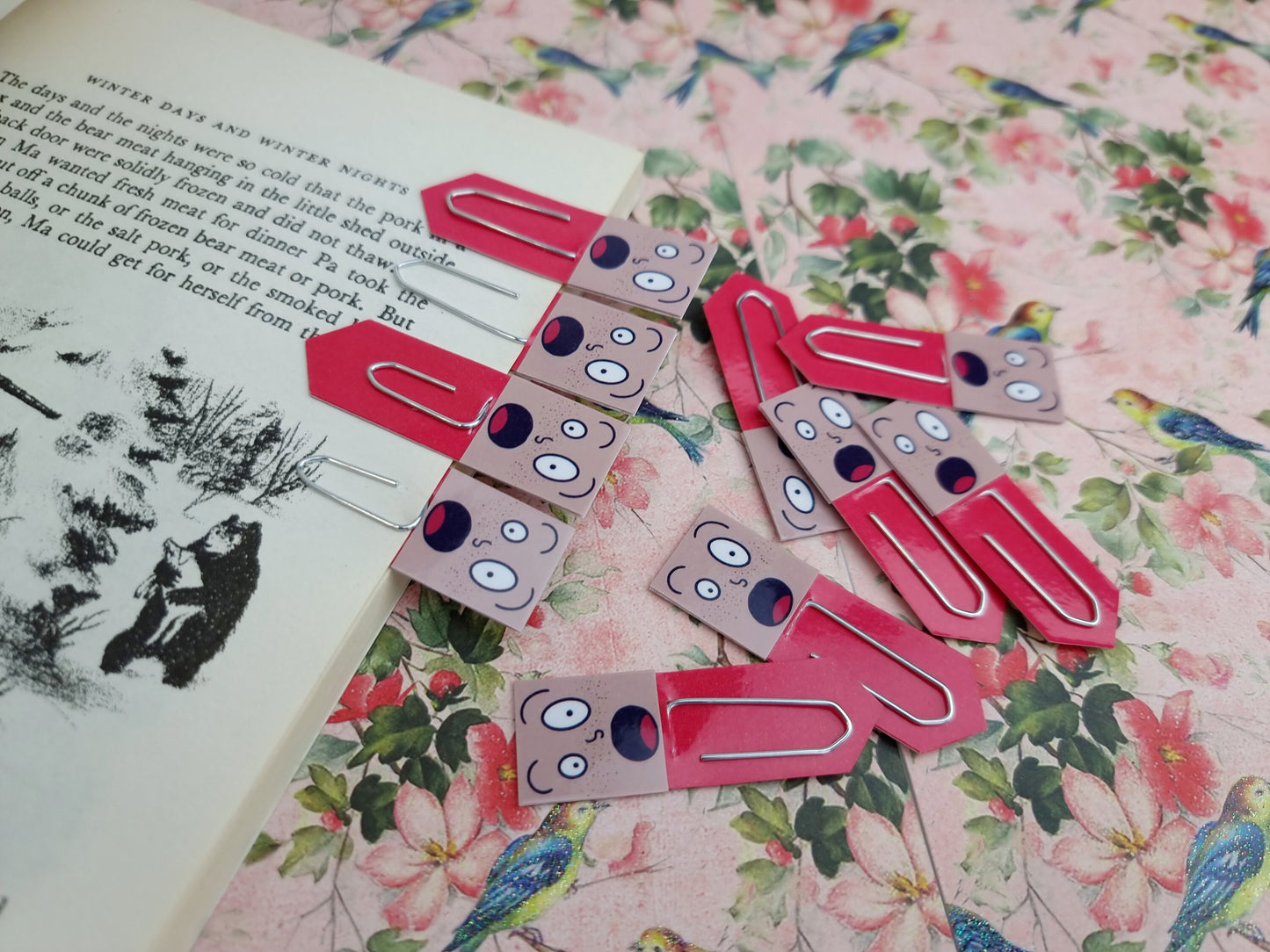 Shocked Expression Paperclip Page Markers | Reading Accessory