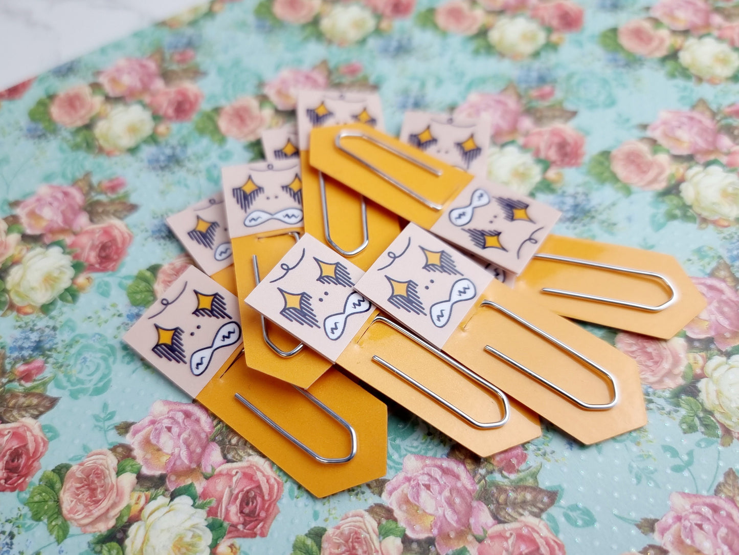 Determined Chibi Expression Page Flag & Reading Stationery