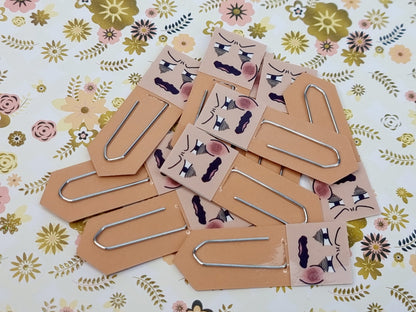 Toothache Chibi Expression Paperclip Page Marker & Bookmarks